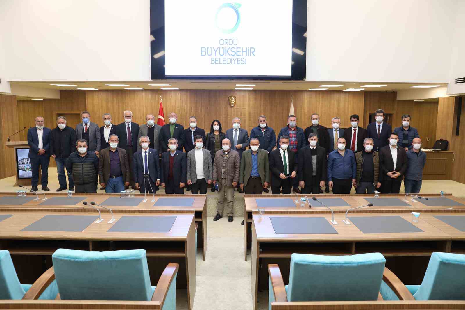 MUHTARLAR SORDU, BAŞKAN GÜLER CEVAPLADI